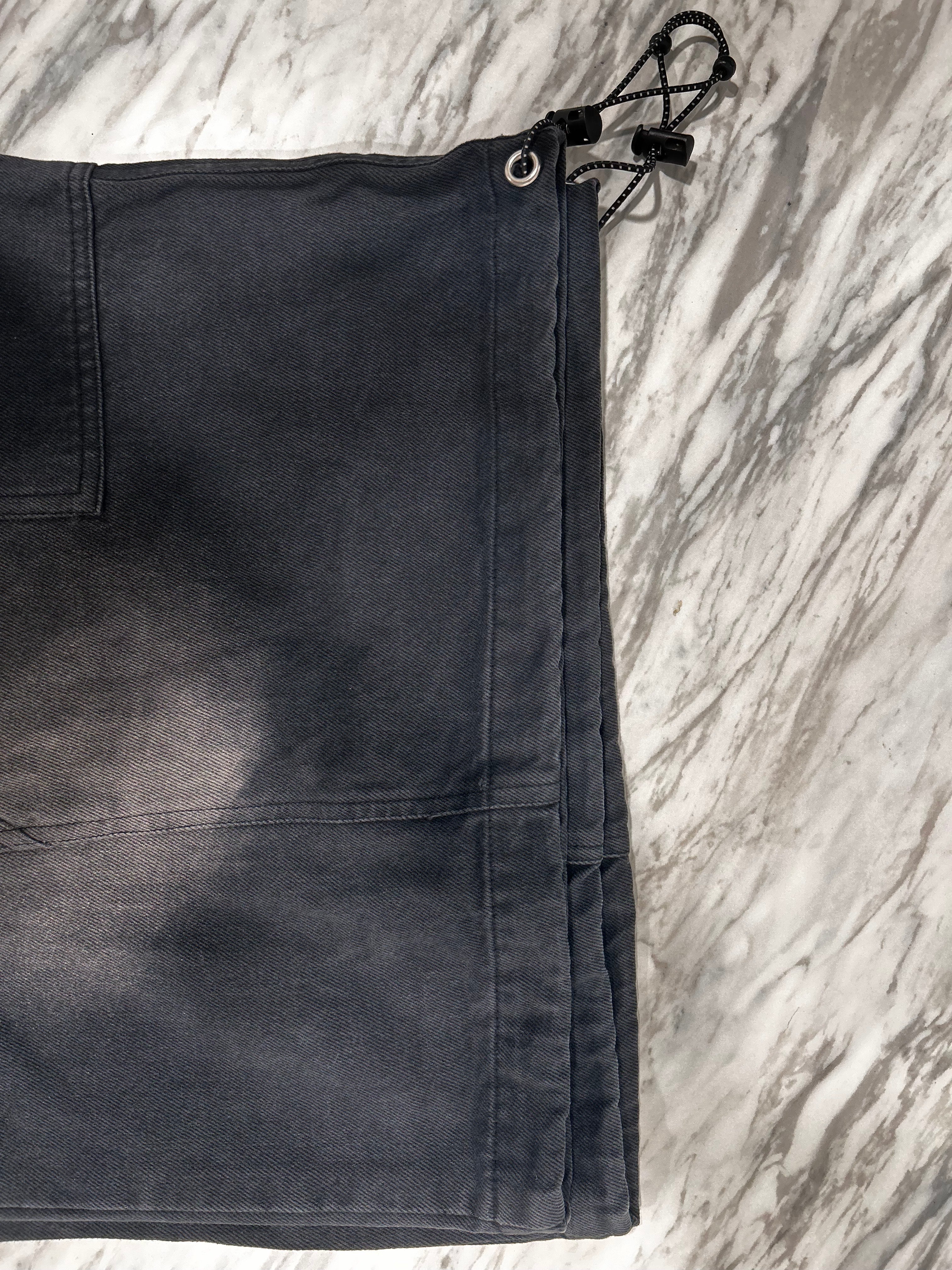 Sectioned Swallow Cargos