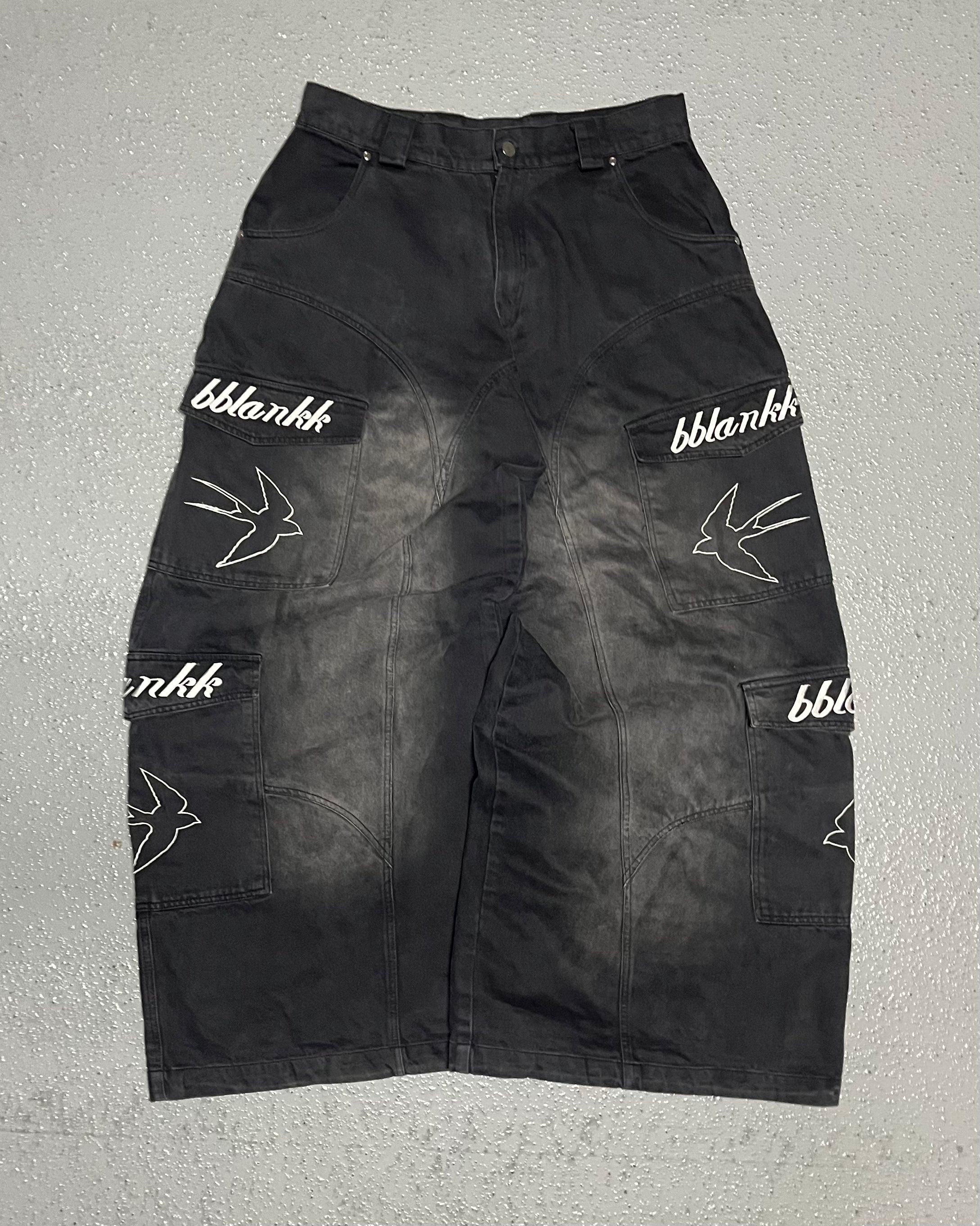 Sectioned Swallow Cargos