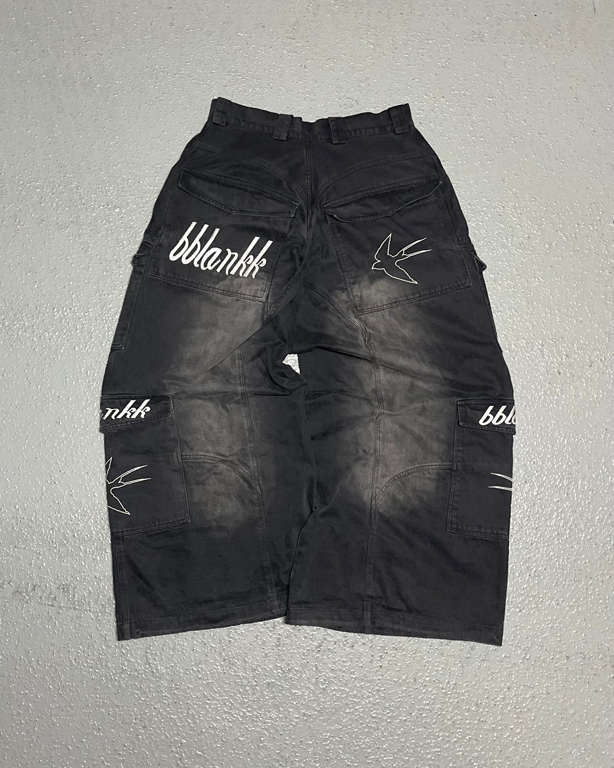 Sectioned Swallow Cargos